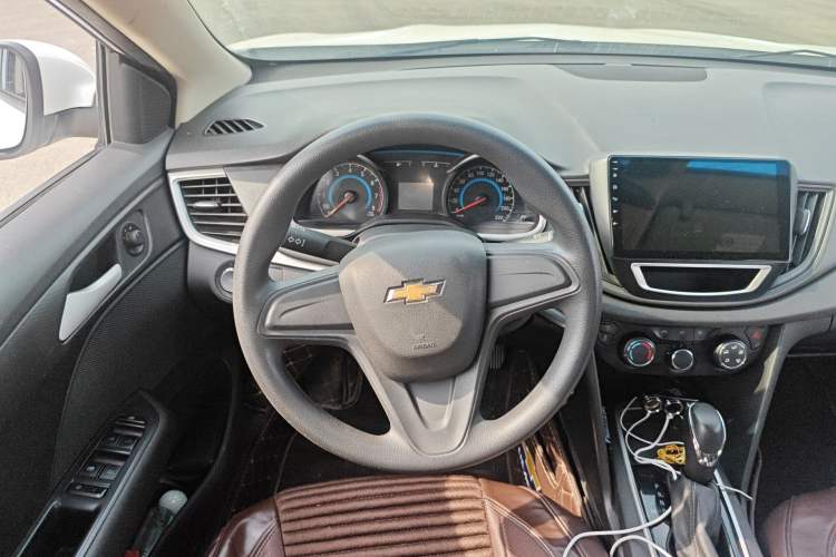 Used Chevrolet Cavalier 2019 320 Automatic Enjoyment with Sunroof Steering Wheel