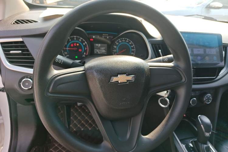Used Chevrolet Cavalier 2019 320 Automatic Enjoyment with Sunroof Steering Wheel