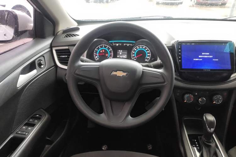Used Chevrolet Cavalier 2019 320 Automatic Enjoyment with Sunroof Steering Wheel
