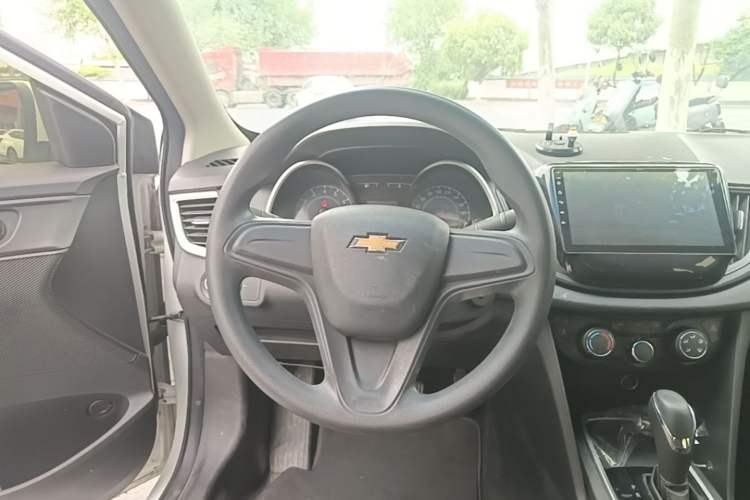Used Chevrolet Cavalier 2019 320 Automatic Enjoyment with Sunroof Steering Wheel