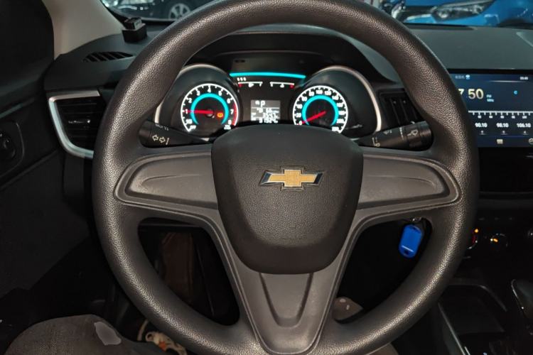 Used Chevrolet Cavalier 2019 320 Automatic Enjoyment with Sunroof Steering Wheel