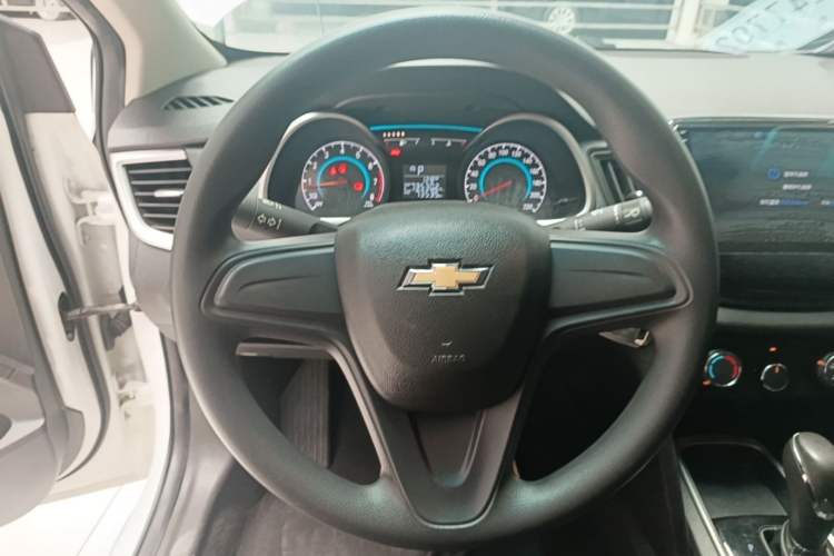 Used Chevrolet Cavalier 2019 320 Automatic Enjoyment with Sunroof Steering Wheel