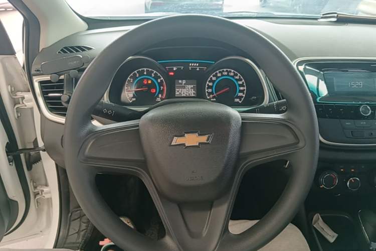Used Chevrolet Cavalier 2019 320 Automatic Enjoyment with Sunroof Steering Wheel