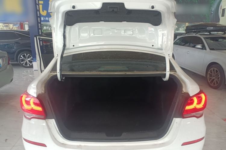 Used Chevrolet Cavalier 2019 320 Automatic Enjoyment with Sunroof Trunk