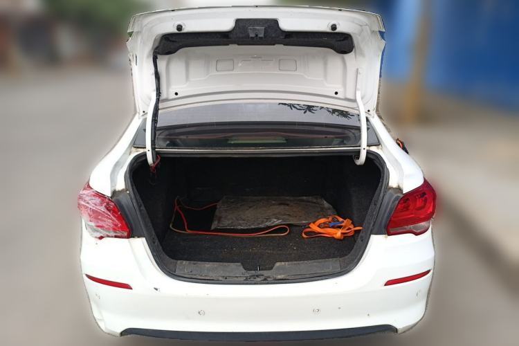 Used Chevrolet Cavalier 2019 320 Automatic Enjoyment with Sunroof Trunk