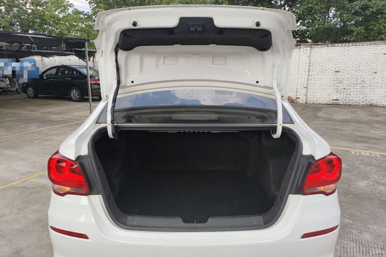 Used Chevrolet Cavalier 2019 320 Automatic Enjoyment with Sunroof Trunk