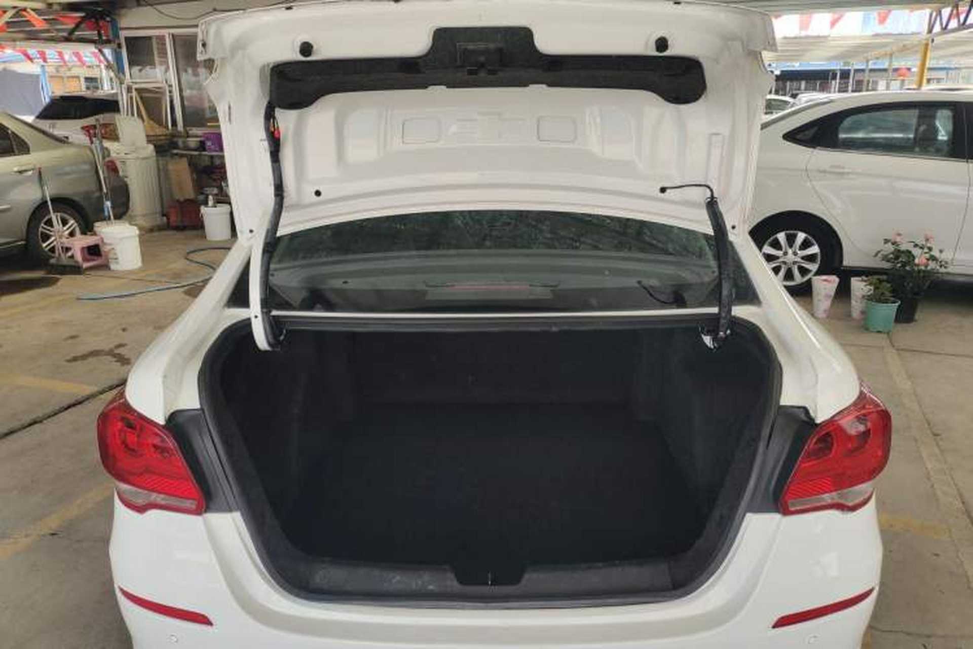 Used Chevrolet Cavalier 2019 320 Automatic Enjoyment with Sunroof Trunk