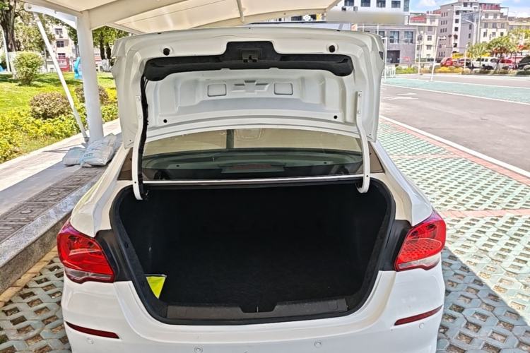 Used Chevrolet Cavalier 2019 320 Automatic Enjoyment with Sunroof Trunk