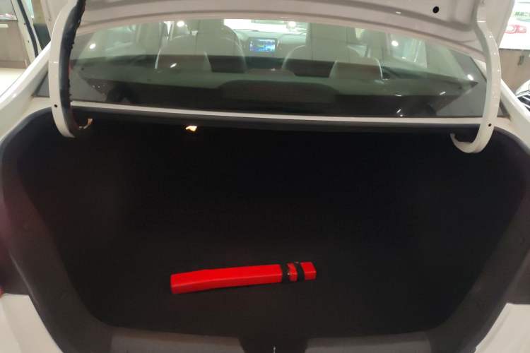Used Chevrolet Cavalier 2019 320 Automatic Enjoyment with Sunroof Trunk