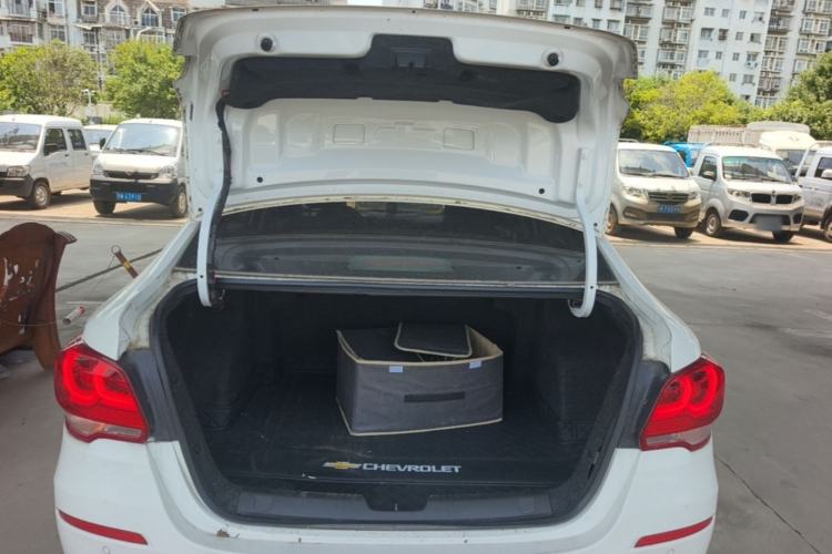 Used Chevrolet Cavalier 2019 320 Automatic Xinyue Edition Trunk