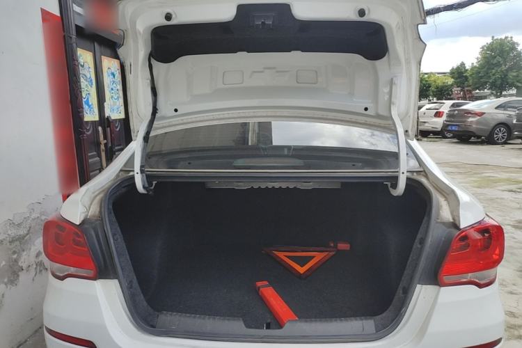 Used Chevrolet Cavalier 2019 320 Automatic Enjoyment with Sunroof Trunk