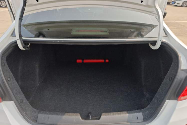 Used Chevrolet Cavalier 2019 320 Automatic Enjoyment with Sunroof Trunk