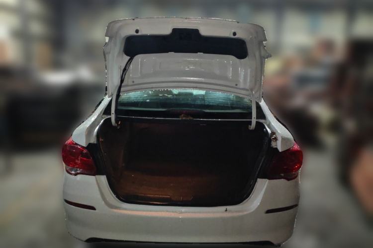 Used Chevrolet Cavalier 2019 320 Automatic Enjoyment Edition Trunk