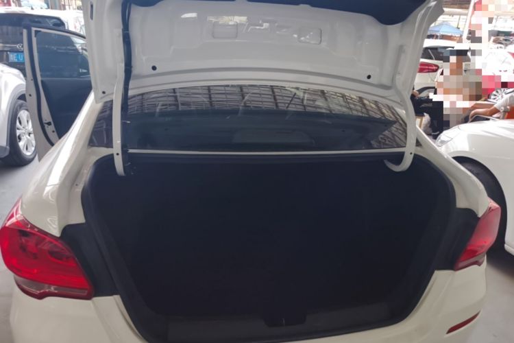 Used Chevrolet Cavalier 2019 320 Automatic Enjoyment with Sunroof Trunk