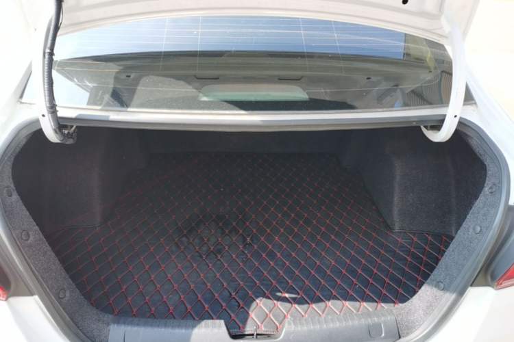 Used Chevrolet Cavalier 2019 320 Automatic Enjoyment with Sunroof Trunk