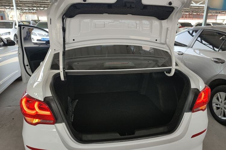 Used Chevrolet Cavalier 2019 320 Manual Enjoyment Edition Trunk