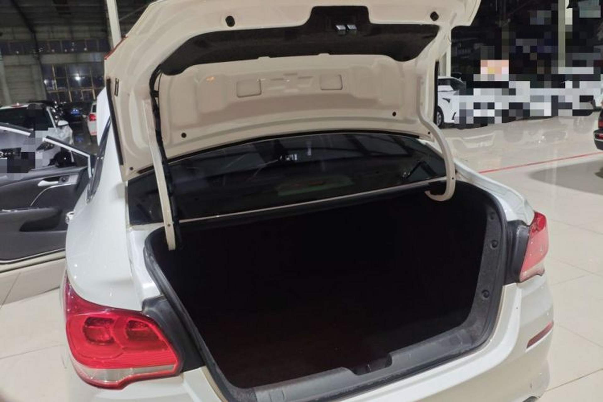 Used Chevrolet Cavalier 2019 320 Automatic Enjoyment with Sunroof Trunk