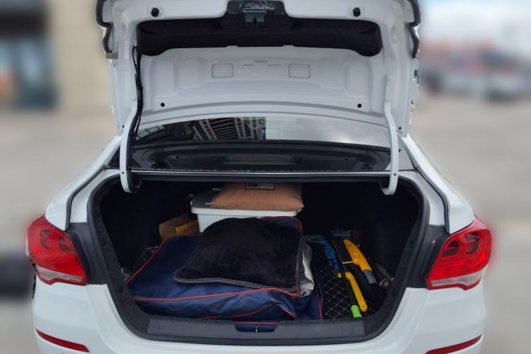 Used Chevrolet Cavalier 2019 320 Automatic Xinyue Edition Trunk