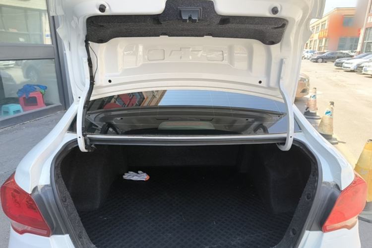 Used Chevrolet Cavalier 2019 320 Automatic Enjoyment with Sunroof Trunk