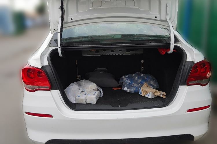 Used Chevrolet Cavalier 2019 320 Automatic Enjoyment with Sunroof Trunk