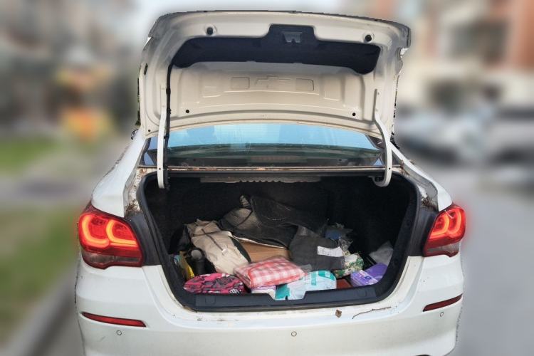 Used Chevrolet Cavalier 2019 320 Automatic Xinyue Edition Trunk