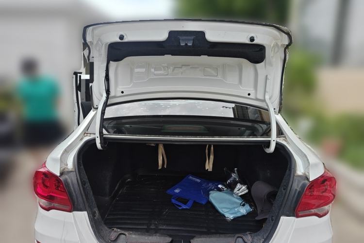 Used Chevrolet Cavalier 2019 320 Automatic Xinyue Edition Trunk