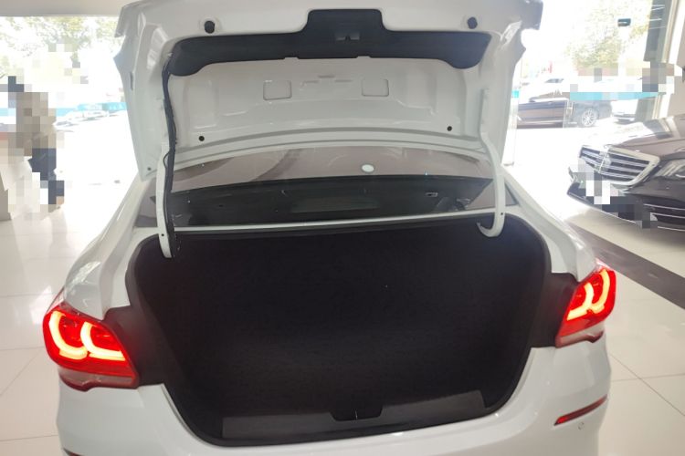 Used Chevrolet Cavalier 2019 320 Automatic Xinyue Edition Trunk