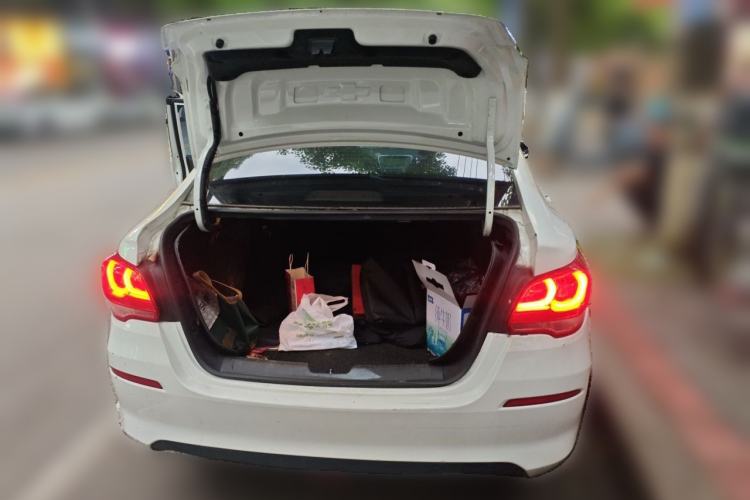 Used Chevrolet Cavalier 2019 320 Automatic Enjoyment with Sunroof Trunk