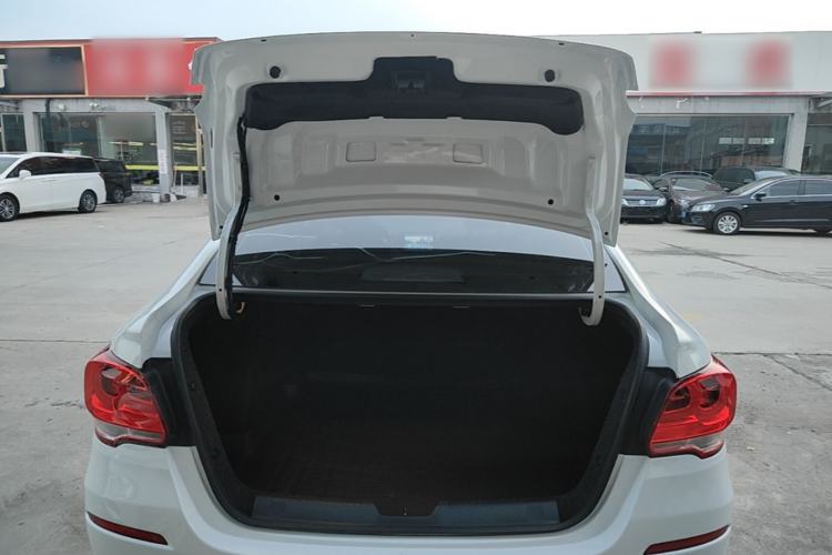 Used Chevrolet Cavalier 2019 320 Automatic Enjoyment with Sunroof Trunk