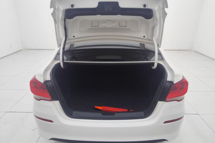 Used Chevrolet Cavalier 2019 320 Automatic Enjoyment with Sunroof Trunk