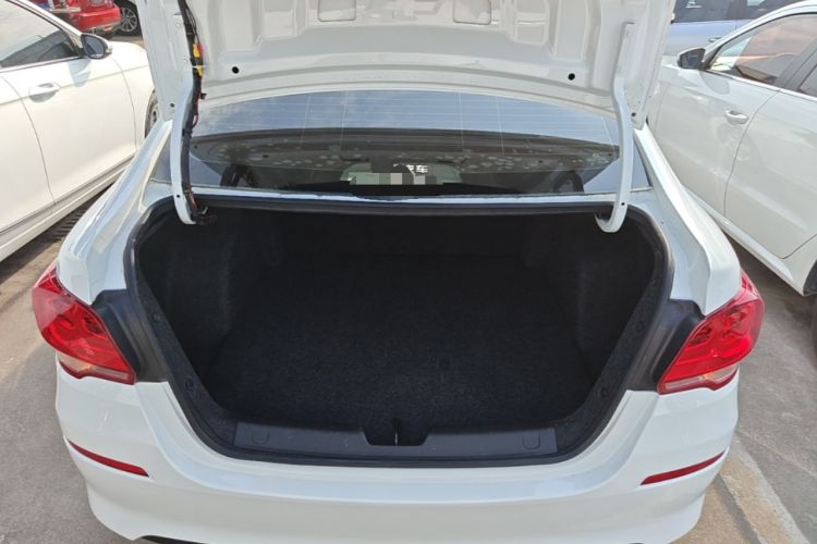 Used Chevrolet Cavalier 2019 320 Automatic Enjoyment with Sunroof Trunk