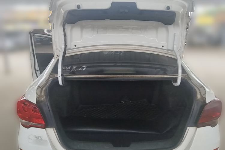 Used Chevrolet Cavalier 2019 320 Manual Xinyue Edition Trunk