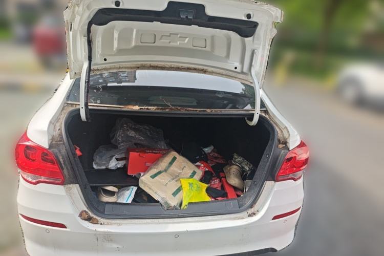 Used Chevrolet Cavalier 2019 320 Manual Xinyue Edition Trunk