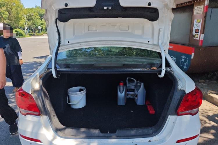 Used Chevrolet Cavalier 2019 320 Manual Xinyue Edition Trunk