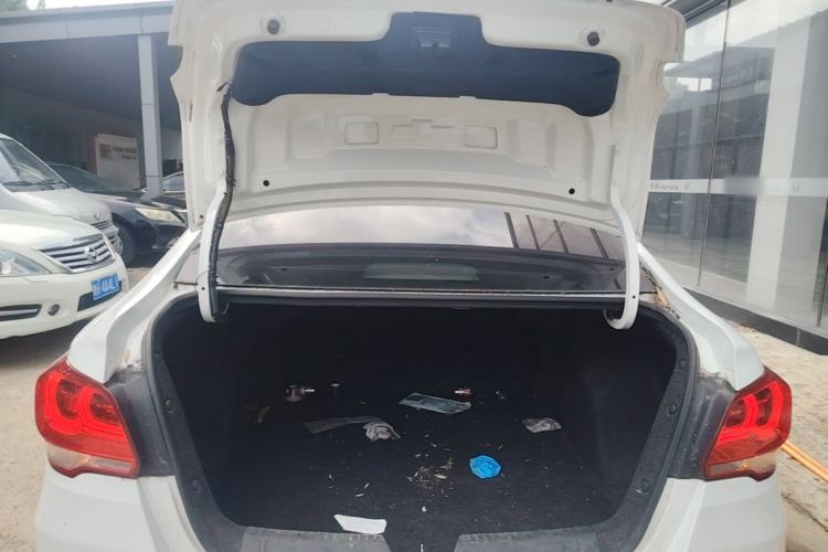 Used Chevrolet Cavalier 2019 320 Automatic Enjoyment with Sunroof Trunk