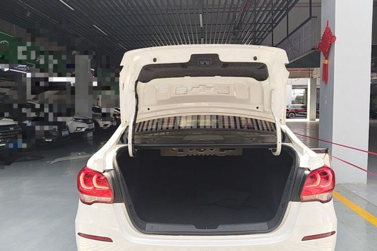 Used Chevrolet Cavalier 2019 320 Automatic Xinyue Edition Trunk