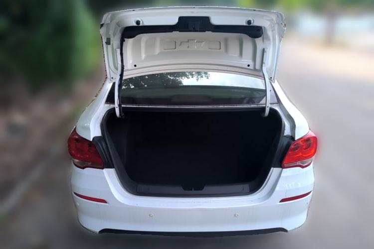 Used Chevrolet Cavalier 2019 320 Automatic Enjoyment with Sunroof Trunk