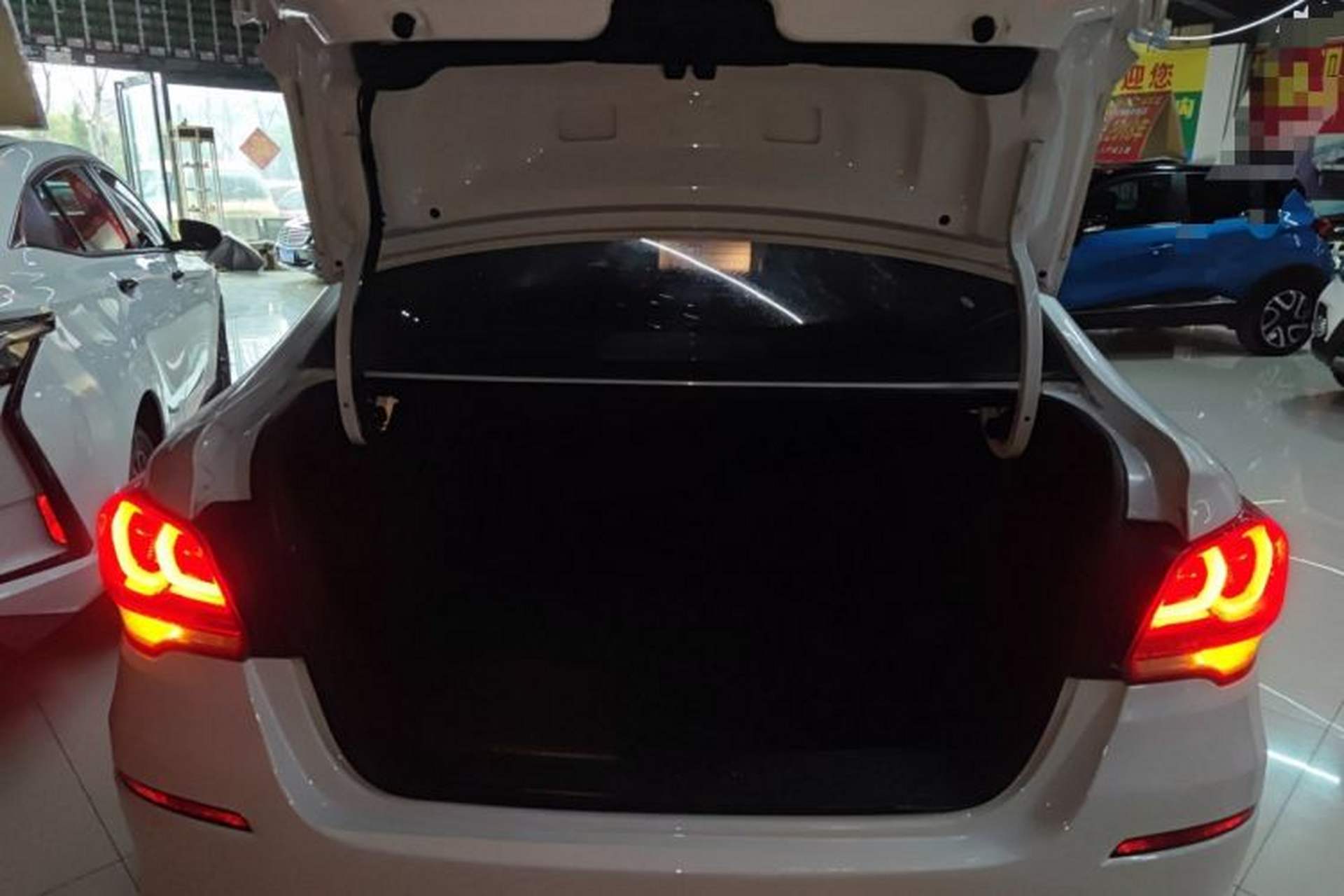 Used Chevrolet Cavalier 2019 320 Automatic Enjoyment with Sunroof Trunk