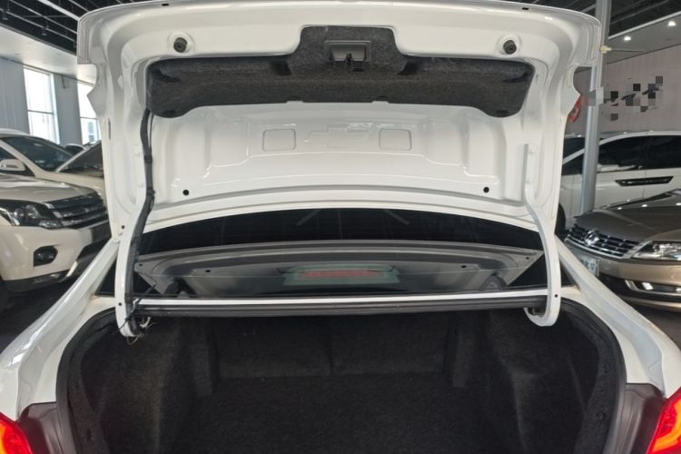 Used Chevrolet Cavalier 2019 320 Automatic Enjoyment with Sunroof Trunk