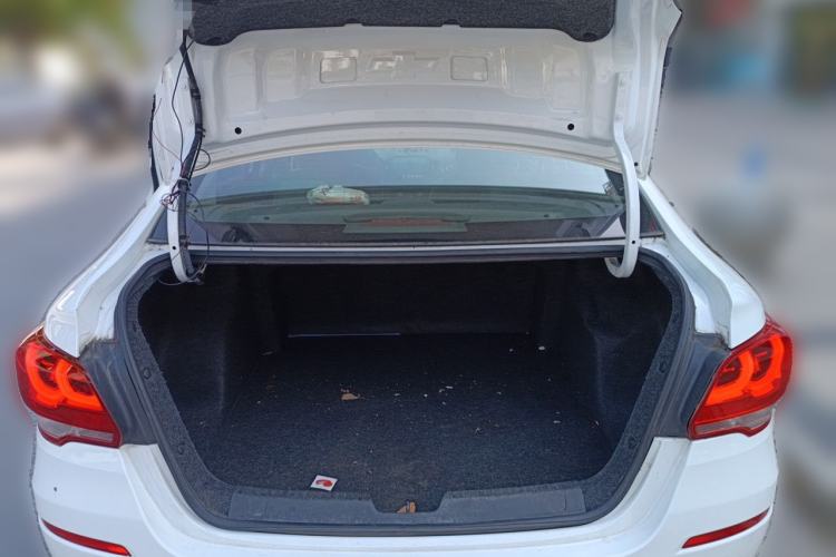 Used Chevrolet Cavalier 2019 320 Automatic Enjoyment with Sunroof Trunk
