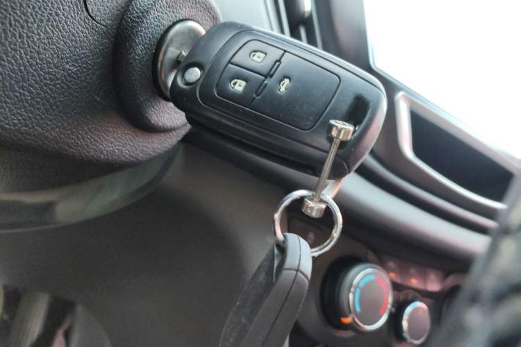 Used Chevrolet Cavalier 2019 320 Automatic Xinyue Edition Vehicle Key