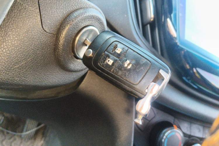 Used Chevrolet Cavalier 2019 320 Automatic Enjoyment with Sunroof Vehicle Key