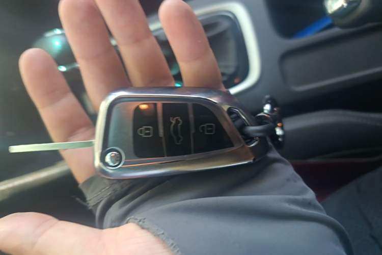 Used Chevrolet Cavalier 2019 320 Automatic Xinyue Edition Vehicle Key