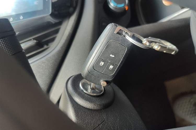 Used Chevrolet Cavalier 2019 320 Automatic Enjoyment with Sunroof Vehicle Key