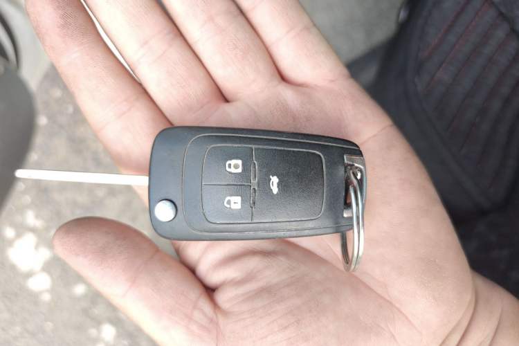 Used Chevrolet Cavalier 2019 320 Manual Enjoyment Edition Vehicle Key