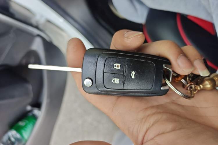 Used Chevrolet Cavalier 2019 320 Automatic Enjoyment with Sunroof Vehicle Key