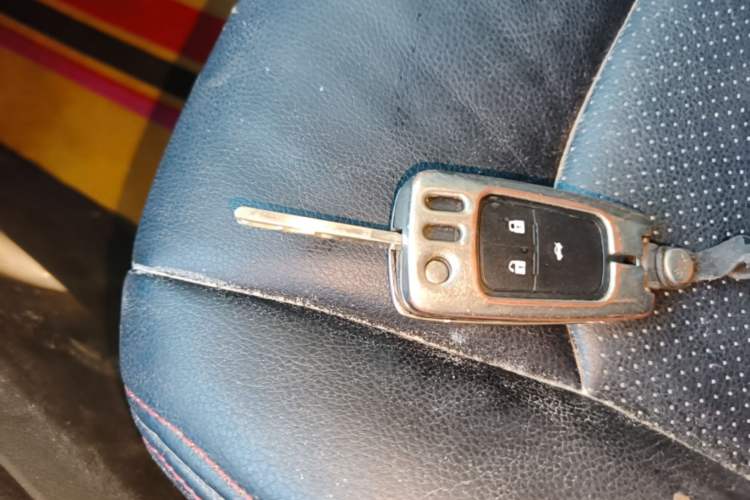 Used Chevrolet Cavalier 2019 320 Automatic Enjoyment with Sunroof Vehicle Key