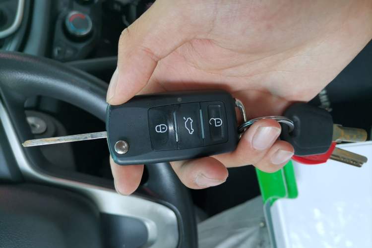 Used Chevrolet Cavalier 2019 320 Automatic Xinyue Edition Vehicle Key
