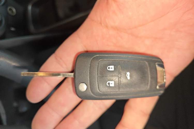 Used Chevrolet Cavalier 2019 320 Manual Xinyue Edition Vehicle Key