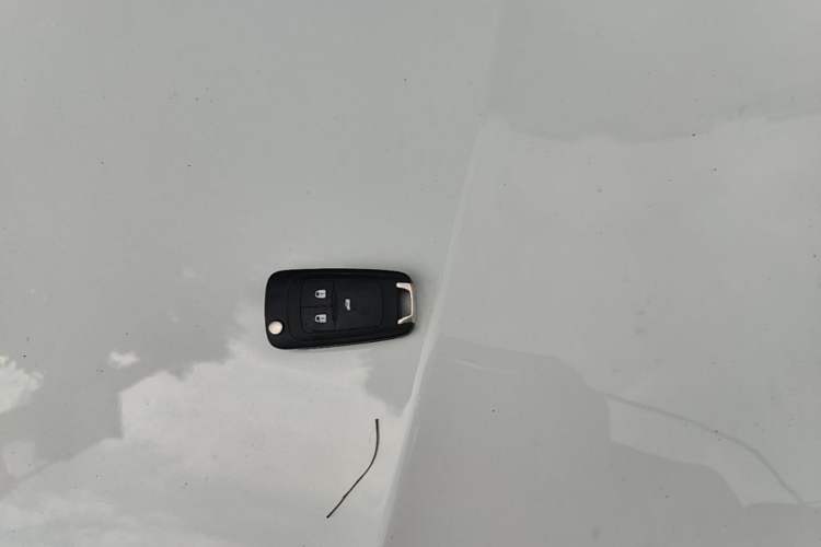 Used Chevrolet Cavalier 2019 320 Automatic Enjoyment with Sunroof Vehicle Key